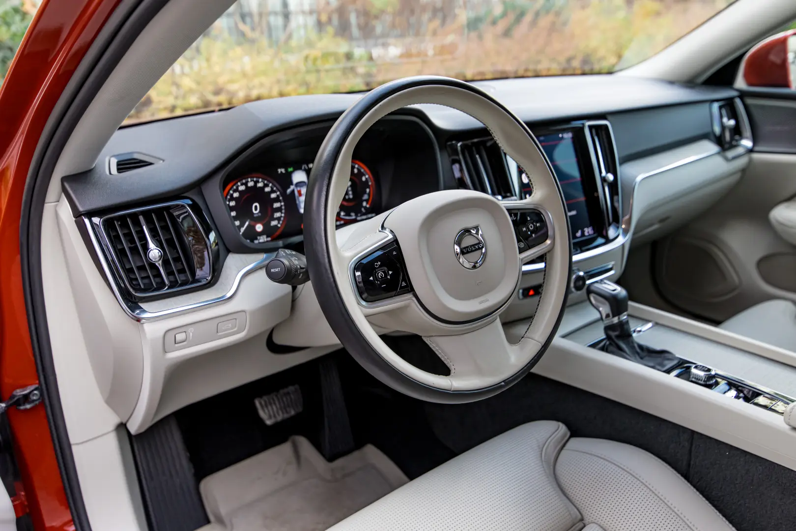 VOLVO S60 T4 INSCRIPTION