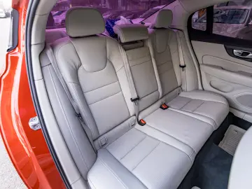 VOLVO S60 T4 INSCRIPTION