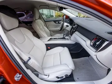 VOLVO S60 T4 INSCRIPTION