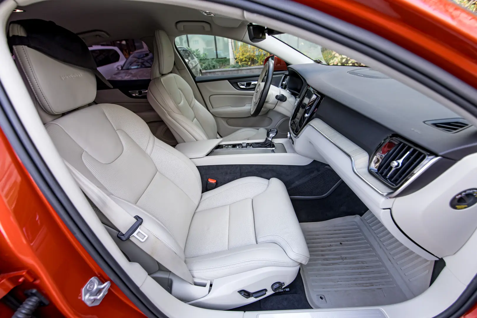 VOLVO S60 T4 INSCRIPTION