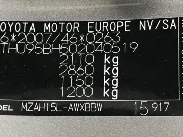 Lexus UX 250h (E-FOUR) MIDNIGHT Edition