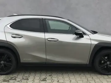 Lexus UX 250h (E-FOUR) MIDNIGHT Edition