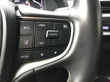 Lexus UX 250h (E-FOUR) MIDNIGHT Edition