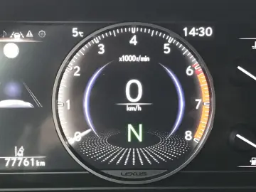 Lexus UX 250h (E-FOUR) MIDNIGHT Edition