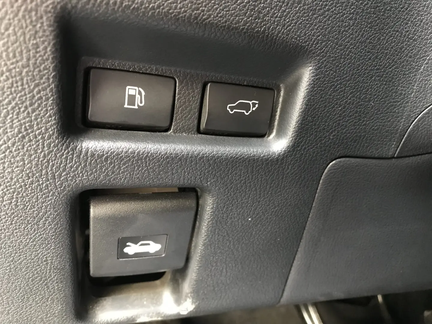 Lexus UX 250h (E-FOUR) MIDNIGHT Edition