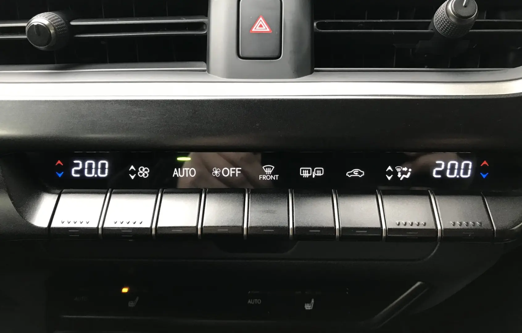 Lexus UX 250h (E-FOUR) MIDNIGHT Edition