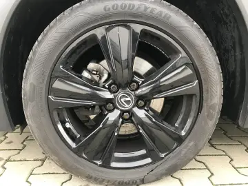 Lexus UX 250h (E-FOUR) MIDNIGHT Edition