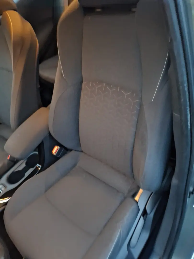 Toyota Corolla 1.8 HSD Business