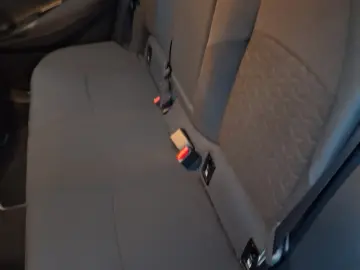 Toyota Corolla 1.8 HSD Business