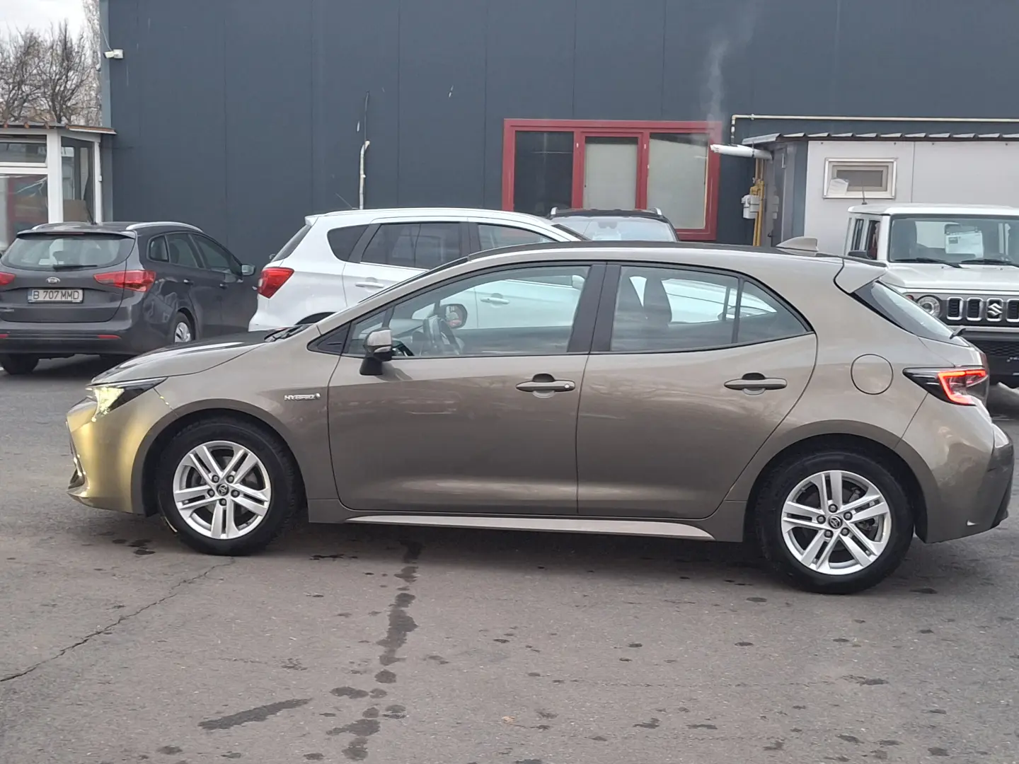 Toyota Corolla 1.8 HSD Business