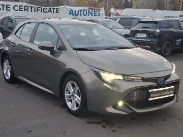 Toyota Corolla 1.8 HSD Business