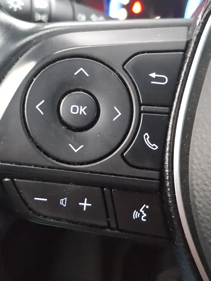 Toyota Corolla 1.8 HSD Business