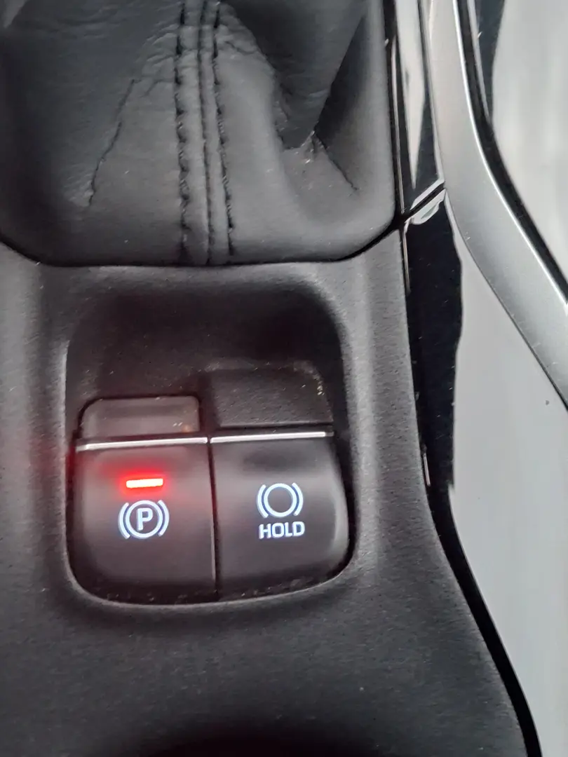 Toyota Corolla 1.8 HSD Business