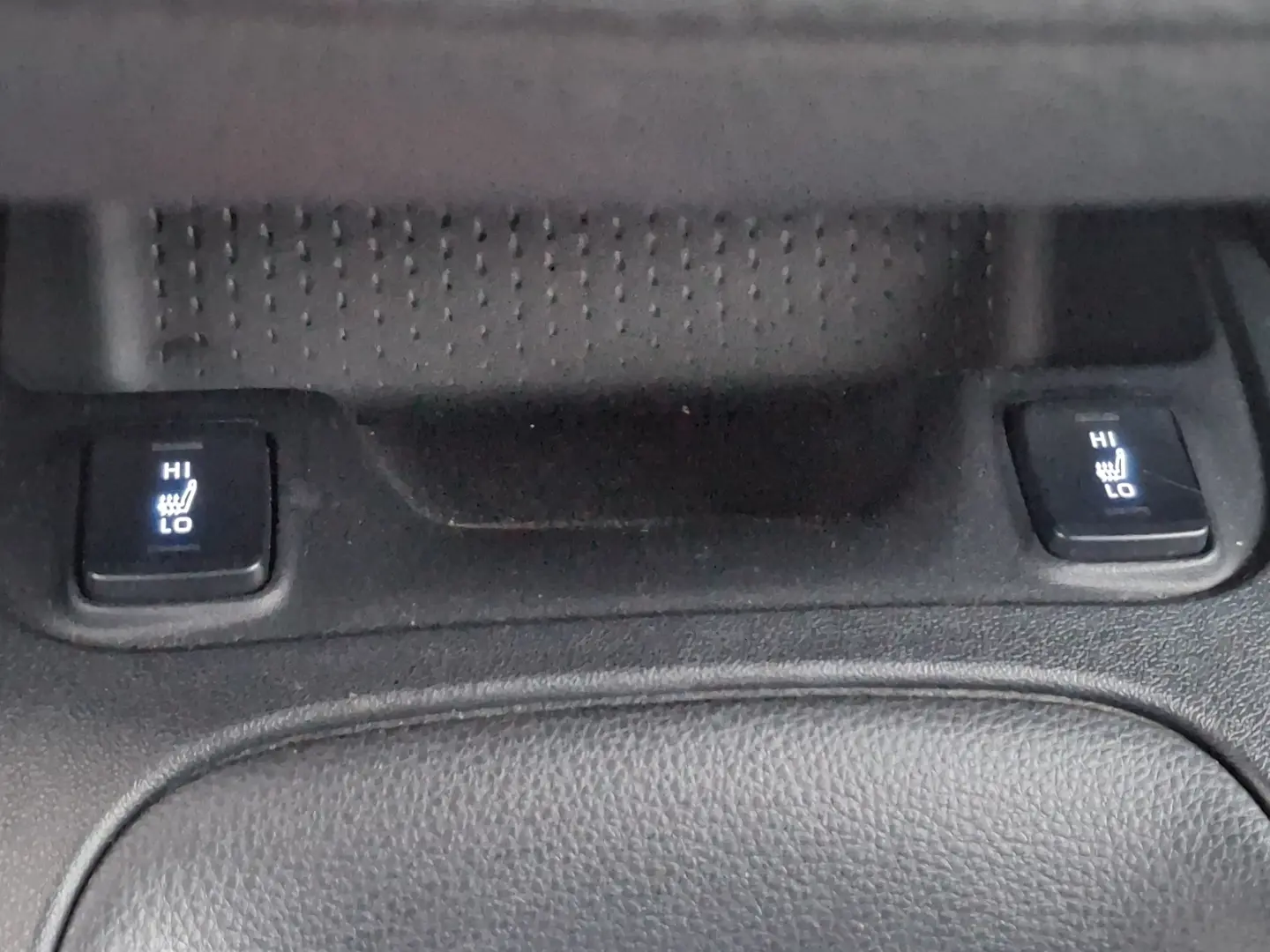 Toyota Corolla 1.8 HSD Business