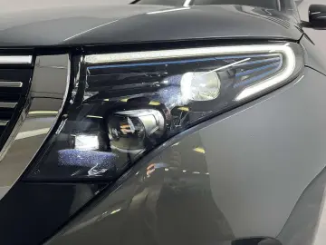 EQC 400 4MATIC  21 Zoll  Keyless  Multibeam  VST