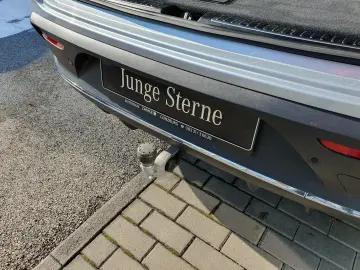 EQC 400 4MATIC AMG  DISTRONIC LED AHK SCHIEBEDAC