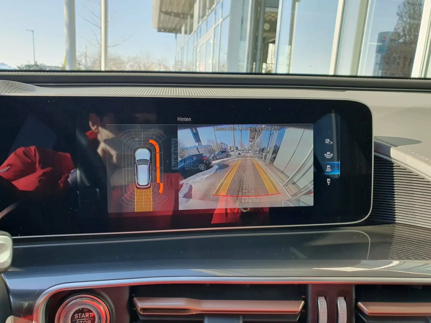 EQC 400 4MATIC AMG  DISTRONIC LED AHK SCHIEBEDAC