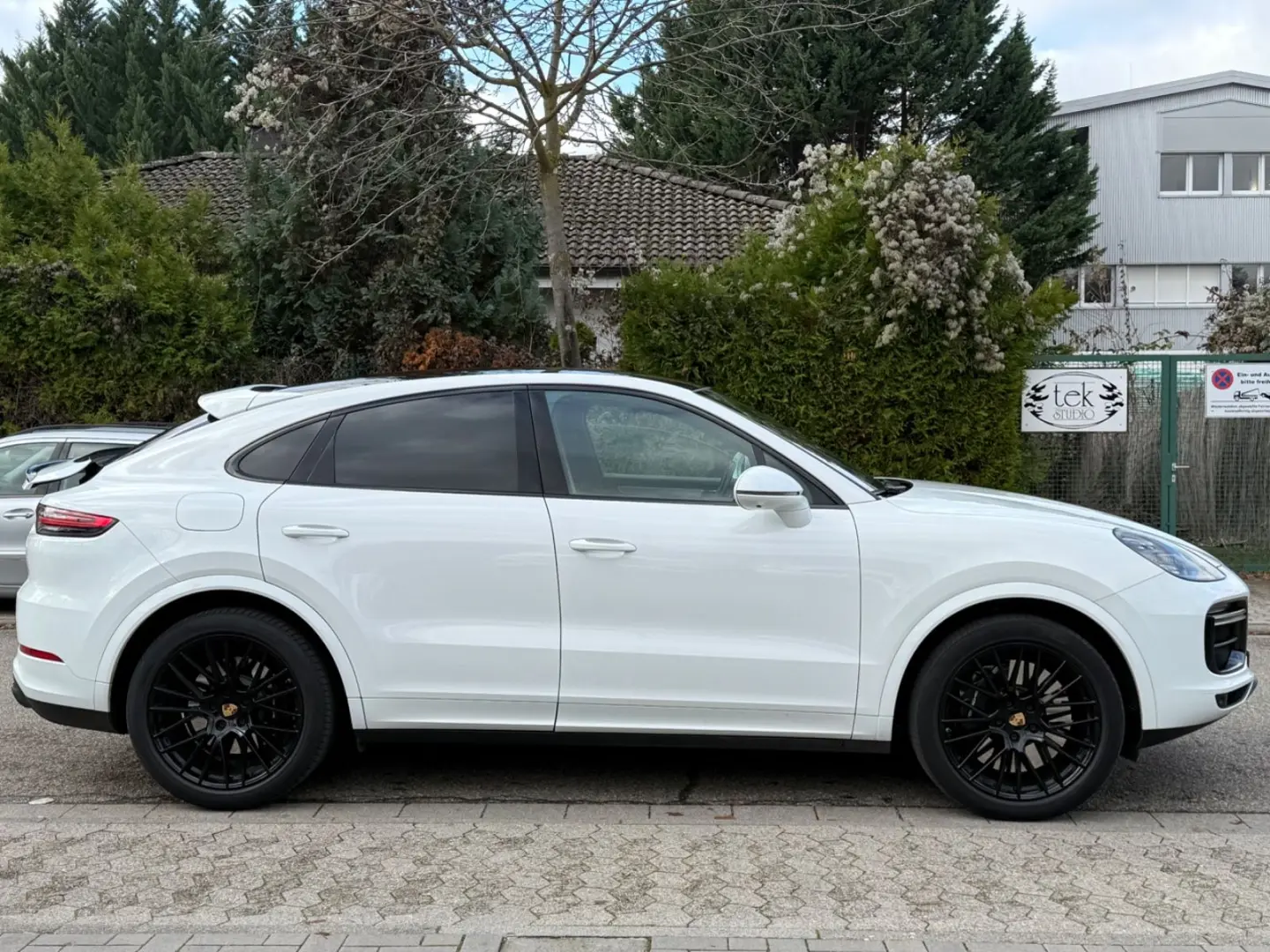 Cayenne Coupe Turbo EXCKLUSIVE APPROVED LUFT AHK