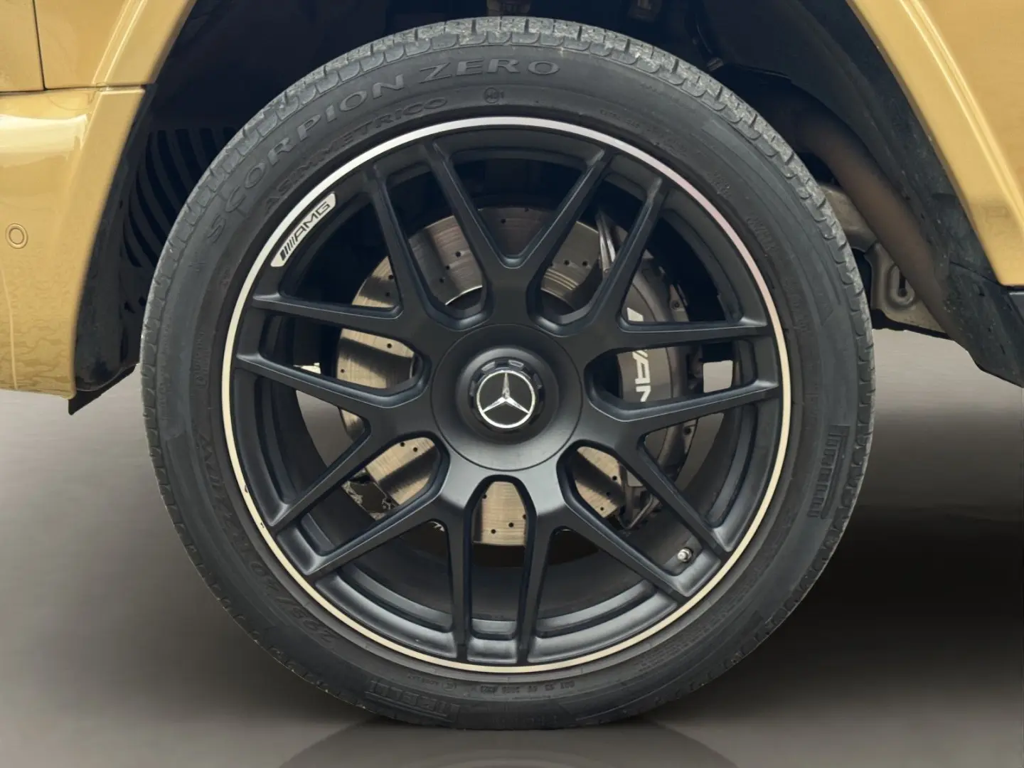 G 63 AMG Manufaktur Carbon Night