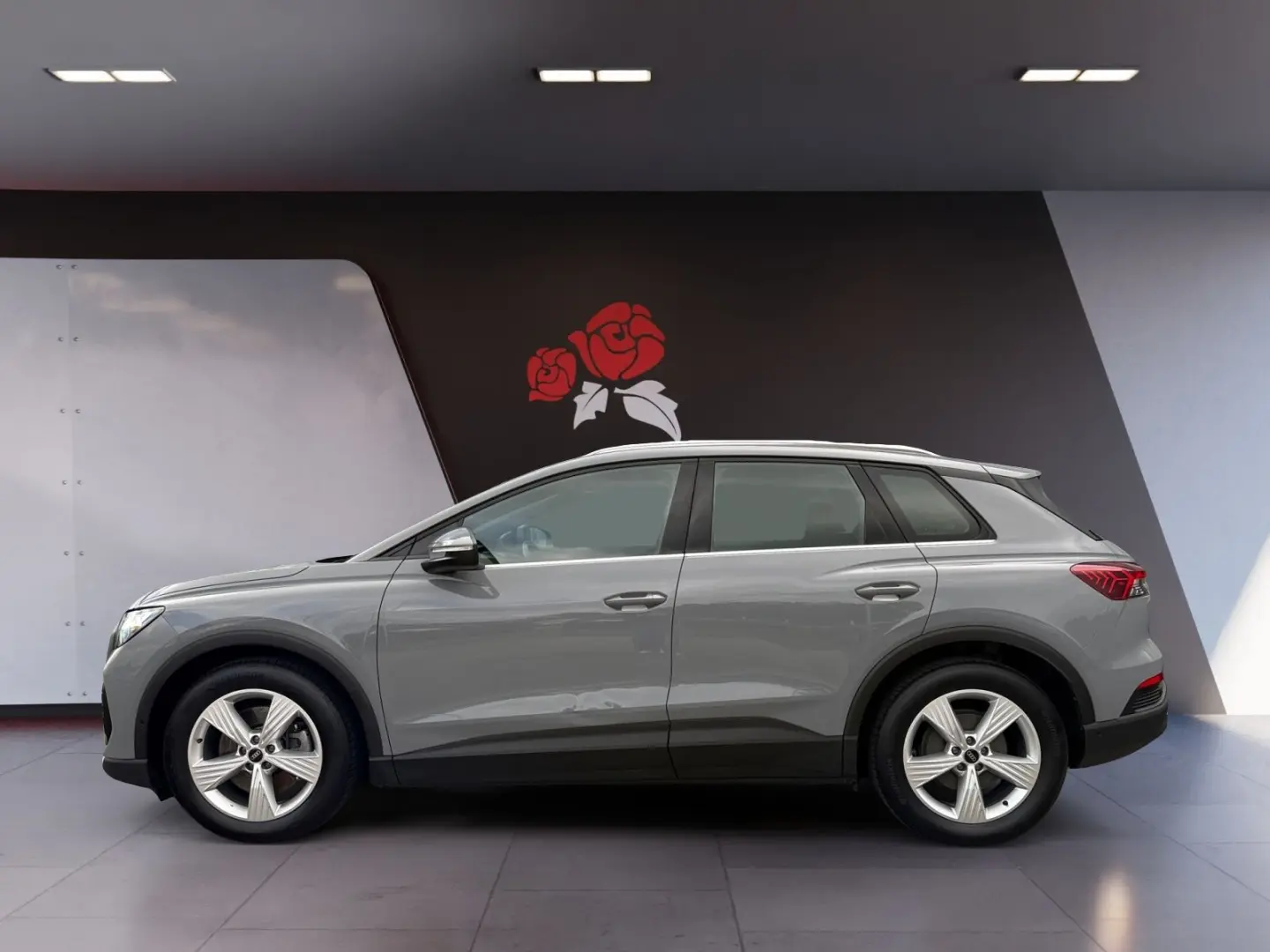 Q4 e-tron 45 quattro Navi ACC RFK LED