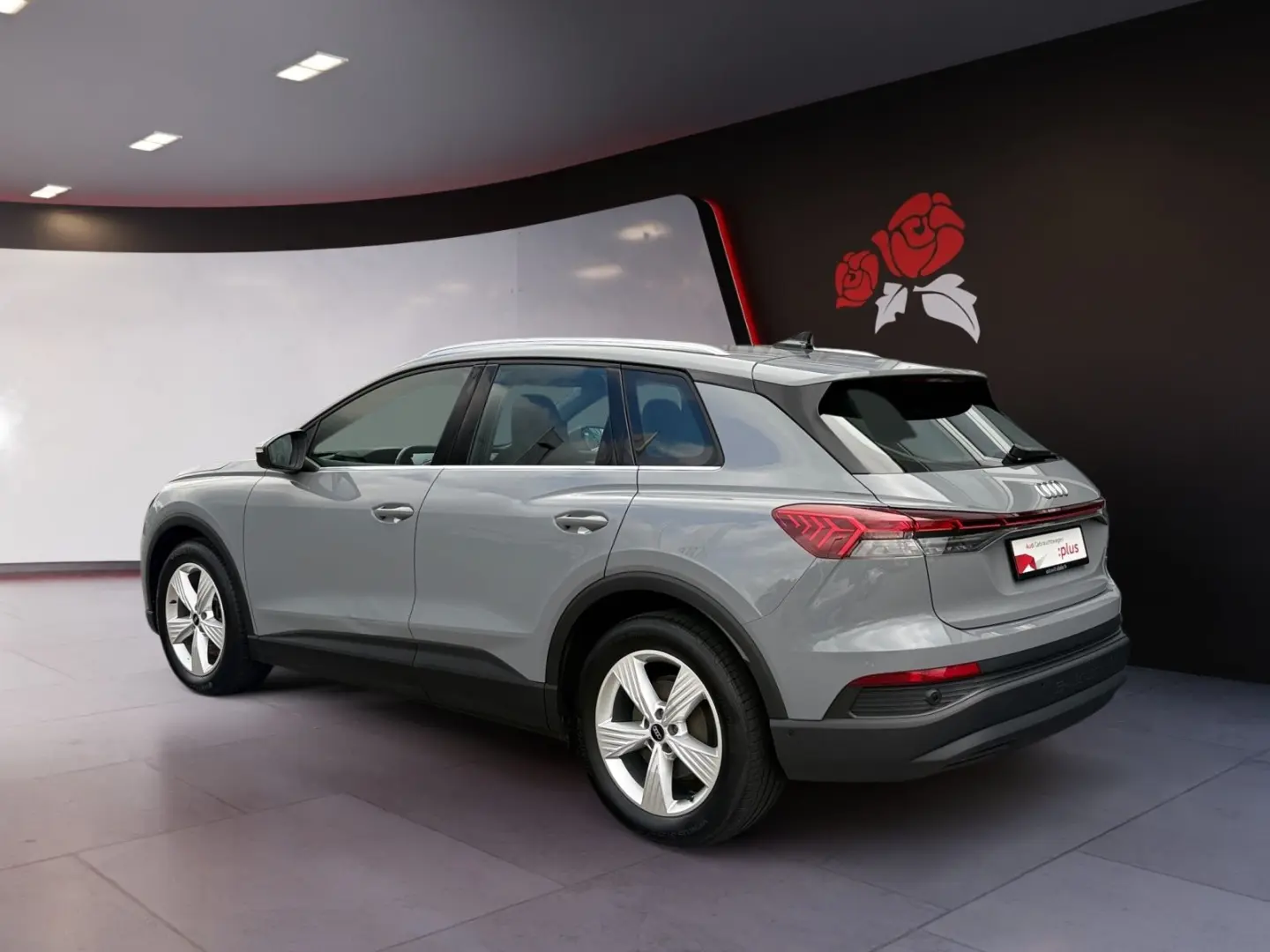 Q4 e-tron 45 quattro Navi ACC RFK LED