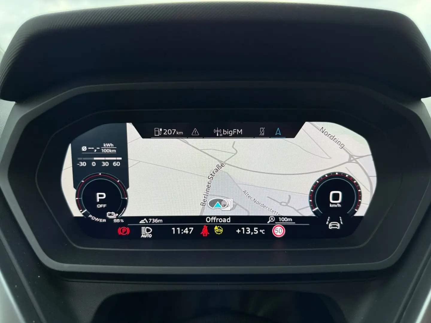 Q4 e-tron 45 quattro Navi ACC RFK LED