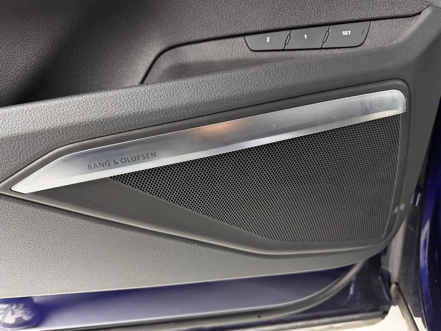 E-TRON S LINE QUATTRO  PANO CAM SHZ MATRIX ACC