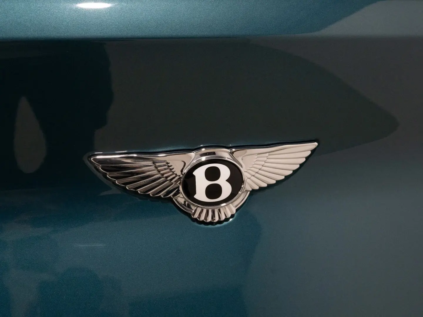 Bentayga EWB Azure Riviera Edition  Unique