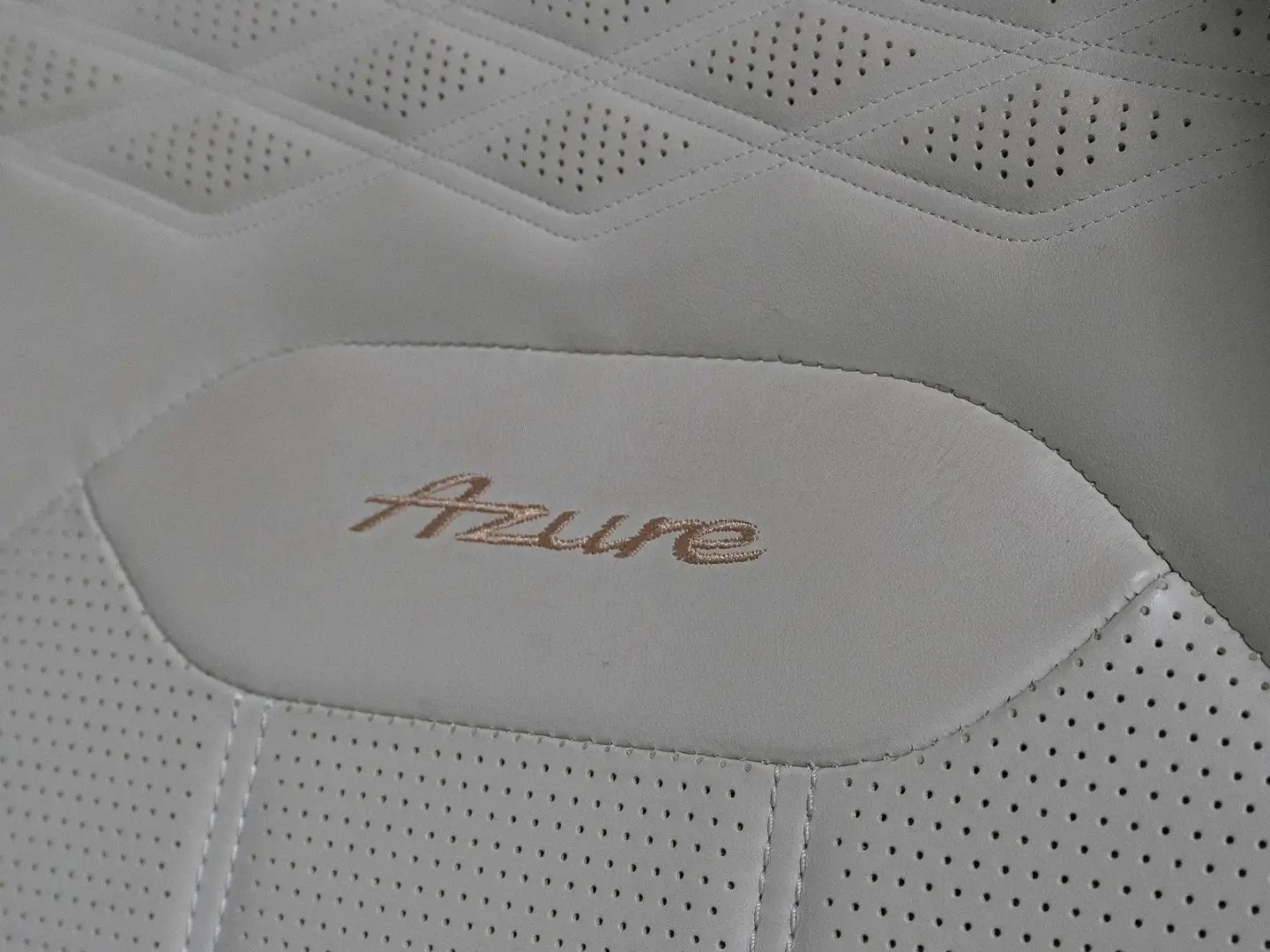 Bentayga EWB Azure Riviera Edition  Unique