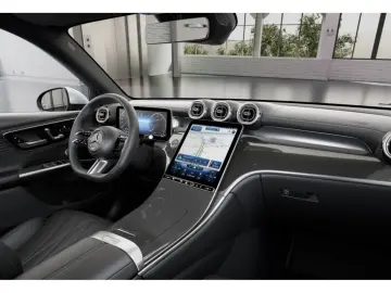 GLC 220 d 4M AMG Line Premium Distr Digital Pano