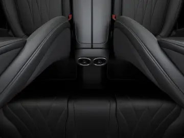 GLC 220 d 4M AMG Line Premium Distr Digital Pano