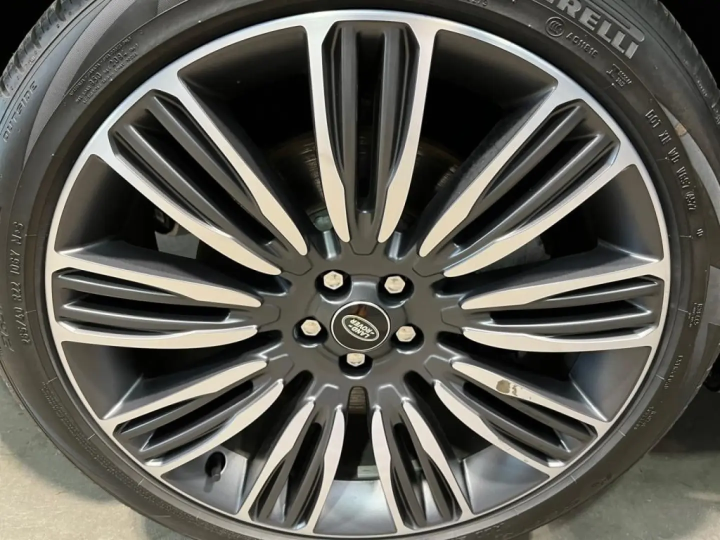 Range Rover Velar P400 AWD R-Dynamic SE   Kamera