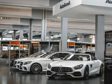 Range Rover Velar P400 AWD R-Dynamic SE   Kamera