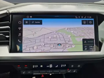 Q4 e-tron 50 qu MATRIX Pano NAVI HuD ACC 20  Kam