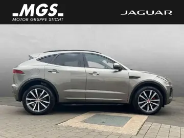 E-Pace R-Dynamic SE AWD Plug-In Hybrid  Panorama