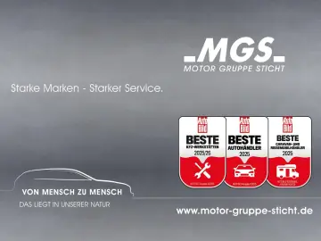 E-Pace R-Dynamic SE AWD Plug-In Hybrid  Panorama