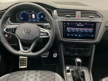 Tiguan R-Line 2.0 TDI DSG 4Motion Matrix AHK