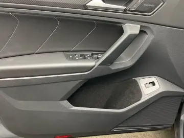 Tiguan R-Line 2.0 TDI DSG 4Motion Matrix AHK