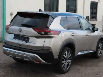 X-Trail e-Power e-4orce Tekna