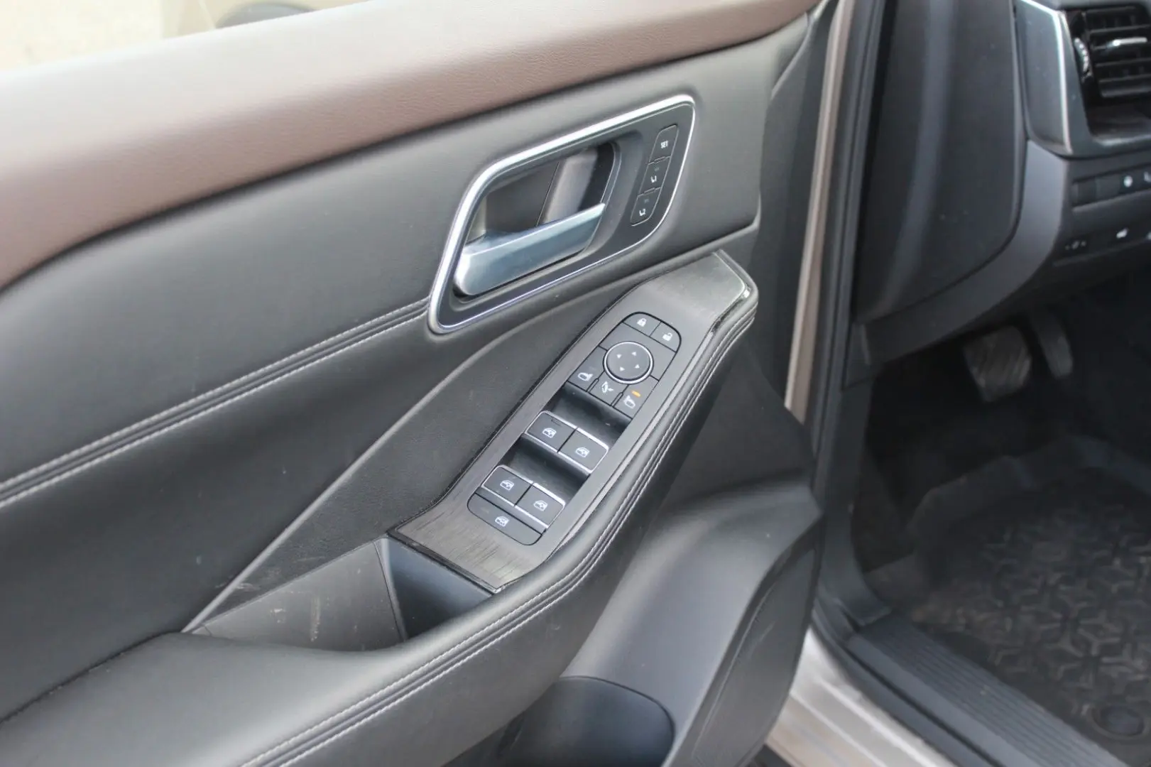 X-Trail e-Power e-4orce Tekna