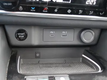 X-Trail e-Power e-4orce Tekna