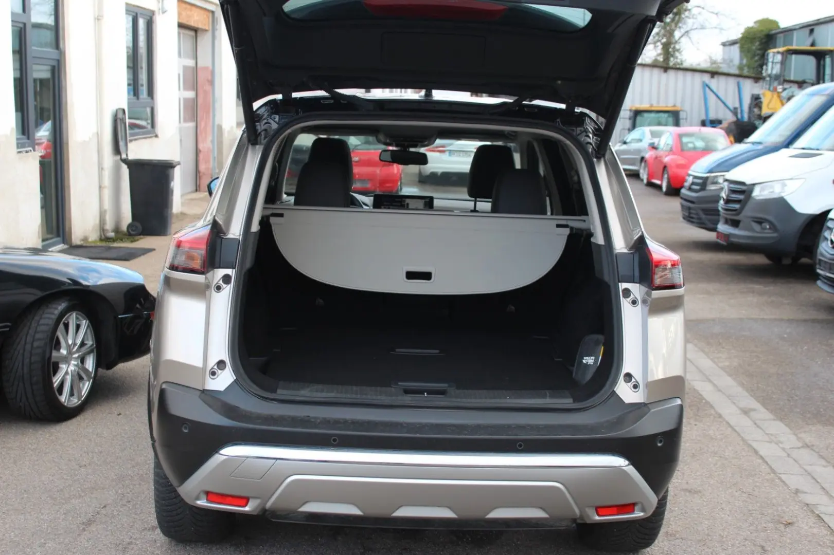 X-Trail e-Power e-4orce Tekna