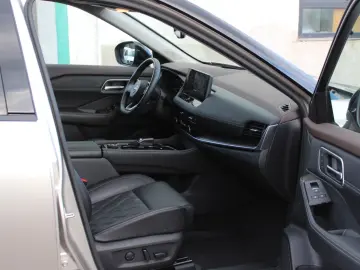 X-Trail e-Power e-4orce Tekna