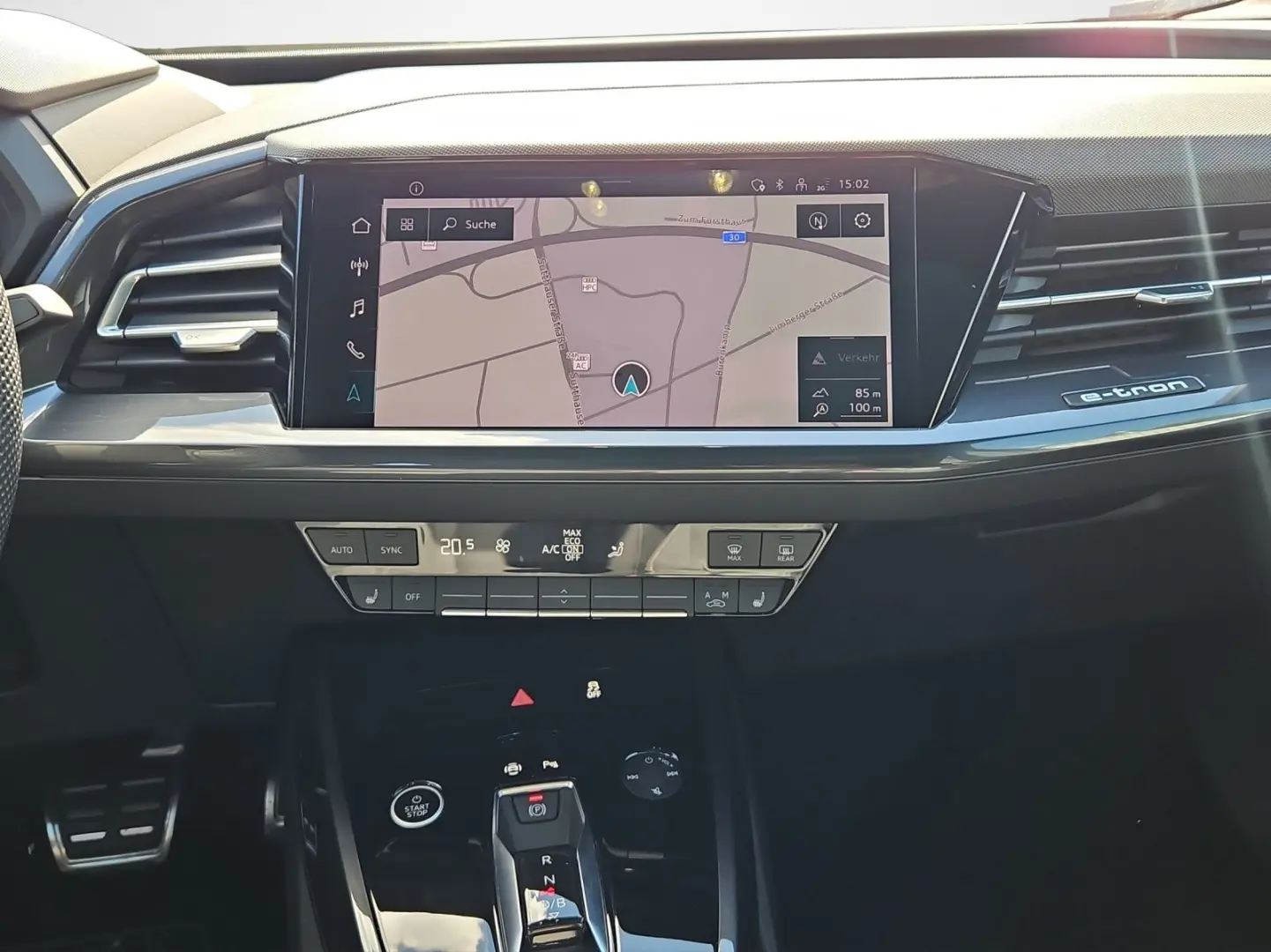 Q4 e-tron 45 quattro S-line NaviPlus Pano Matrix