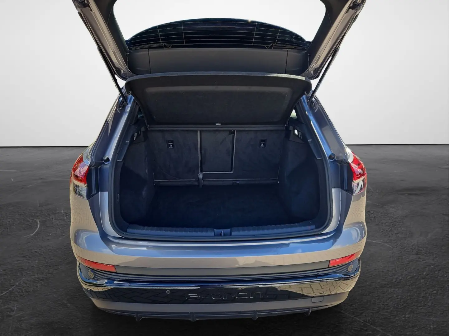 Q4 e-tron 45 quattro S-line NaviPlus Pano Matrix