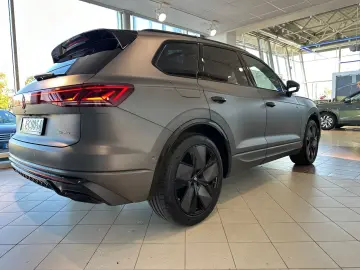 Touareg 3.0 V6 eHybrid 4MOTION Tiptronic R R