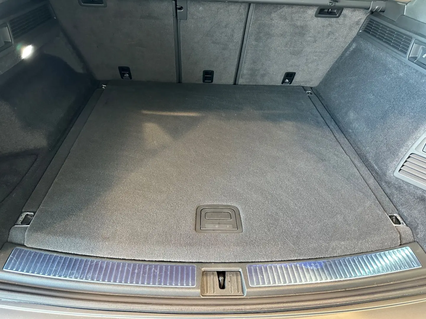 Touareg 3.0 V6 eHybrid 4MOTION Tiptronic R R