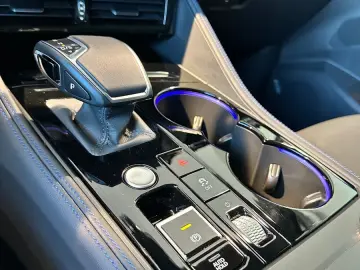 Touareg 3.0 V6 eHybrid 4MOTION Tiptronic R R