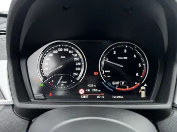 X1 xDrive20d M Sportpaket HiFi DAB LED RFK Navi
