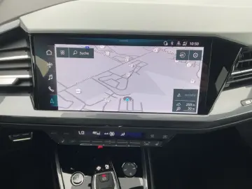 Q4 e-tron 45 QU EDITION ONE MATRIX NAVI HuD RFK